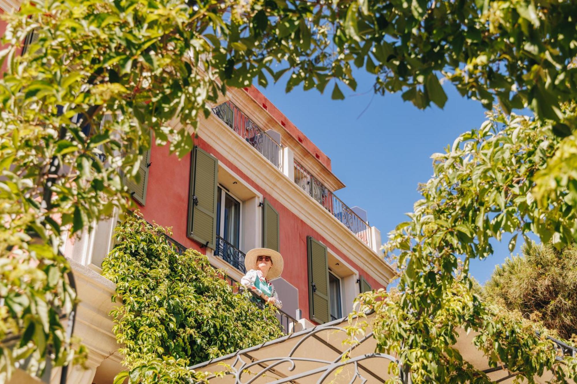 Hotel Liberata & Spa L'Ile-Rousse  Exterior photo