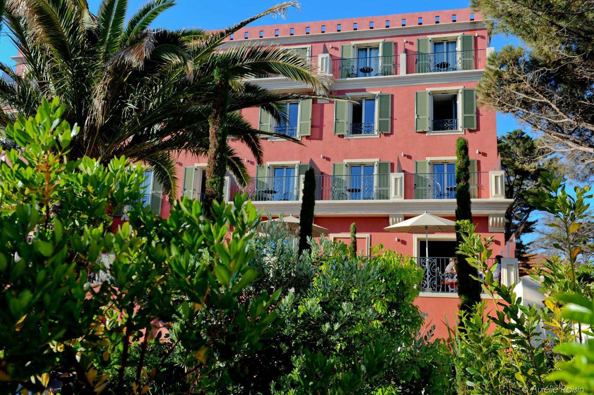 Hotel Liberata & Spa L'Ile-Rousse  Exterior photo